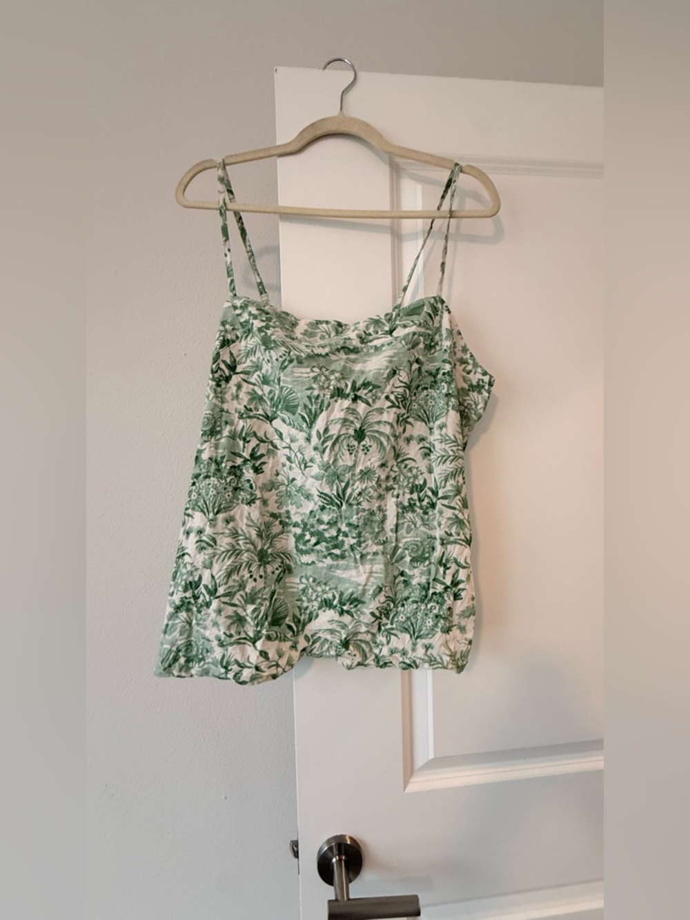 Green Botanical Print Spaghetti-Strap Camisole